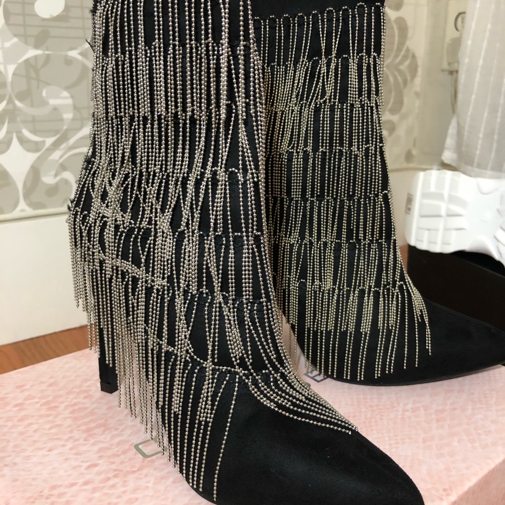 Booties NEW LISTING 🌹🌹🌹
